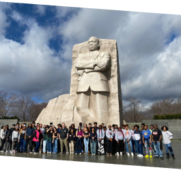 70 students and staff in front of MLK Jr Memorial 